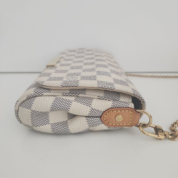 LOUIS VUITTON Favorite PM Crossbody Clutch Damier Azur White N41277 Dust Bag Box - Picture 11 of 15